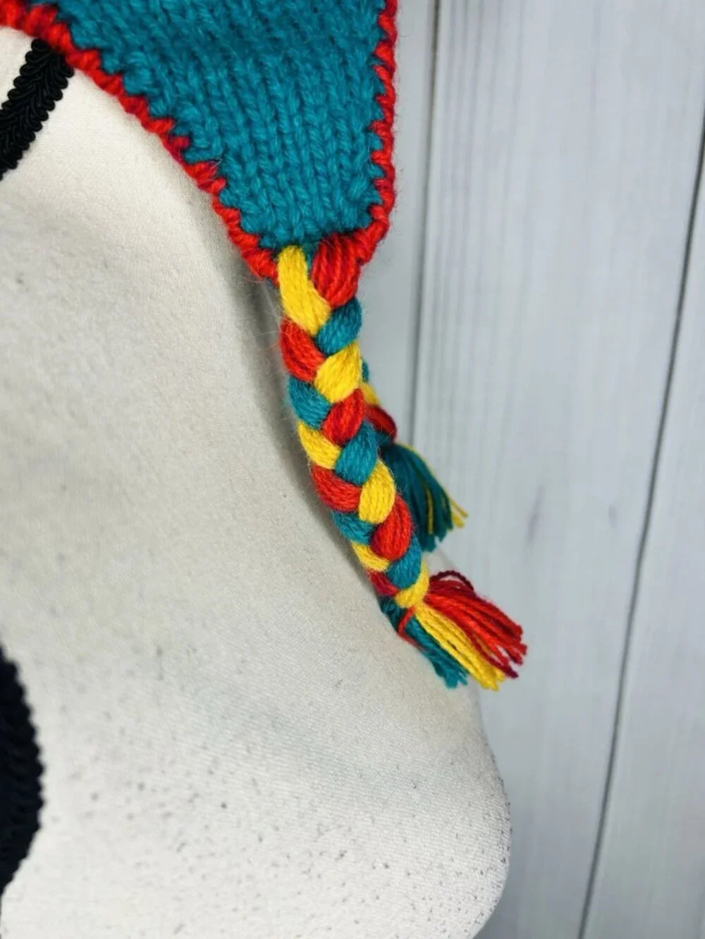 ANDIE GIFTS Youth Dragon Hat Alpaca Outdoors Warm Winter Chunky